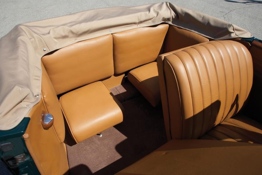  Packard 120 Convertible Coupe 1940 года  (фото 8 из 29)